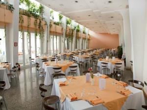 Restaurace v ubytování Hotel Serapo