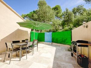 Патио или другая зона на открытом воздухе в Maison Cogolin Panorama du Golf +3 фотографии
