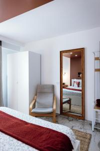 Postel nebo postele na pokoji v ubytování Prestige Lumineux Jacuzzi Parking privé