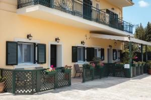 Balkón nebo terasa v ubytování Nostalgia Corfu Town Apartments