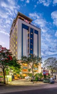 El edificio en el que está el hotel