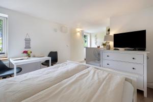 Φωτογραφία από το άλμπουμ του Idyllisches Zimmer Im Grünen σε Stelle