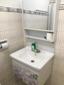 Ένα μπάνιο στο Myrnas home +26 φωτογραφίες
