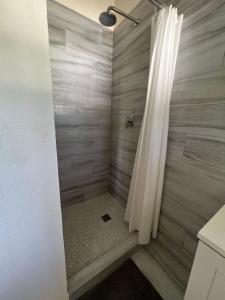 Gallery image of Cocobuoys Petit Luxury in Saint James