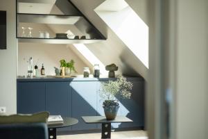 Una cocina o kitchenette en Unity Malmö - A Studio Hotel