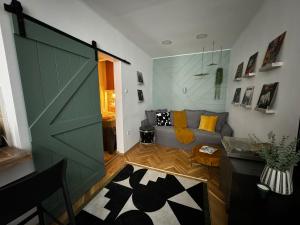 Posedenie v ubytovaní Music Designed Apartmant WestEnd