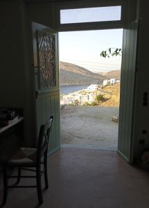 Photo de la galerie de l'établissement Elva House, à Panormos