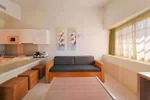 A kitchen or kitchenette at Maspalomas Resort by Dunas