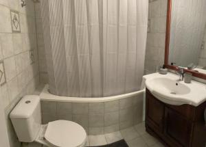 Koupelna v ubytování Boeros Apartment Corfu