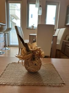 Istumisnurk majutusasutuses Pahira Lux