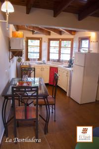 Η κουζίνα ή μικρή κουζίνα στο Alojamientos El Tejado