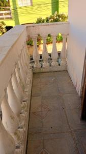 Uma varanda ou terraço em Caminhos do Mar Hostel