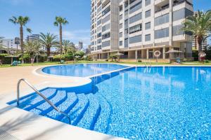 Bazén v ubytování Gemelos 26 23-E Resort Apartment Levante Beach nebo v jeho okolí