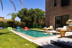 Bazén v ubytování Villa oasis private pool secure complex nebo v jeho okolí