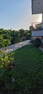 Κήπος έξω από το Filippos Home