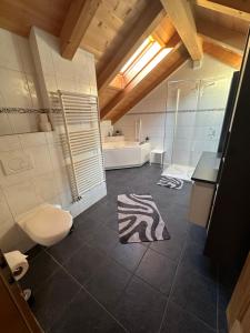 Koupelna v ubytování Ferienwohnung Klou