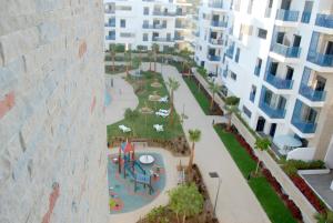 Laste mänguala majutusasutuses Super appartement vue sur piscine et la plage