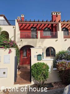 Bygningen som feriehuset ligger i