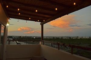 Μπαλκόνι ή βεράντα στο Depa Sol - Lujo y Terraza en Punta Esmeralda Grand