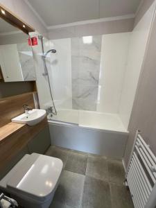 Billede fra billedgalleriet på Presthaven Resort 3 Bedroom Luxury Gold 2024 Caravan i Talacre