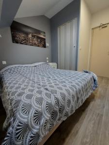 Postel nebo postele na pokoji v ubytování Ardenn'Hotel