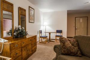 Posezení v ubytování Quality Inn & Suites Goldendale