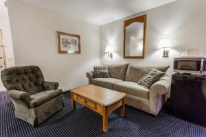 Posezení v ubytování Quality Inn & Suites Goldendale