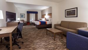 Posezení v ubytování Best Western Plus Ardmore Inn & Suites + 17 fotografií