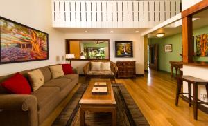 Posezení v ubytování Hana Kai Maui - #204 Waiohinu, upper floor 1 BR