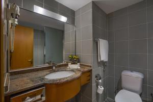 Kúpeľňa v ubytovaní Swiss-Belinn Doha + 31 fotografií