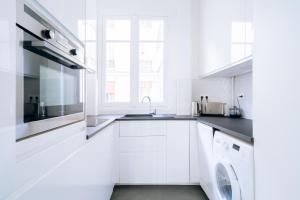 Zdjęcie z galerii obiektu Lovely 1 Bedroom Apartment next to Champ de Mars w Paryżu