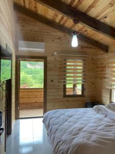 Postel nebo postele na pokoji v ubytování TuranSuit Apart Hotel