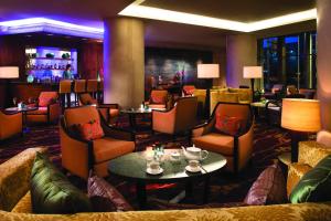 Area soggiorno di The Ritz-Carlton, Shenzhen