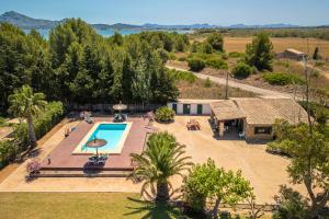 Bazén v ubytovaní Finca ROTES Pollensa by Mallorca Villa Selection alebo v jeho blízkosti