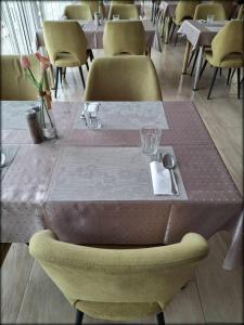 Restaurace v ubytování Hotel Unicornis