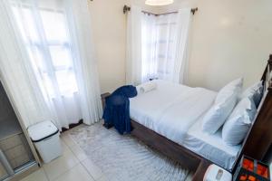Foto de la galería de Serenity Retreat - 2 Bed Apartment with Pool & Gym en Nairobi