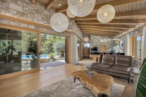 O zonă de relaxare la Villa BIOKOVO BAST