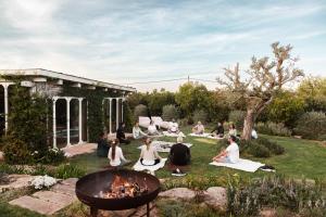 Vonkajšia záhrada v ubytovaní Leonardo Trulli Resort