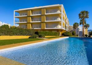 Πισίνα στο ή κοντά στο Two bedroom apartment with pool