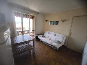 Zdjęcie z galerii obiektu T3 vue mer calme à la Madrague w mieście Saint-Cyr-sur-Mer
