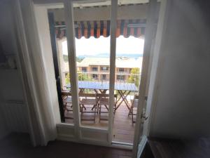 Zdjęcie z galerii obiektu T3 vue mer calme à la Madrague w mieście Saint-Cyr-sur-Mer +19 zdjęć