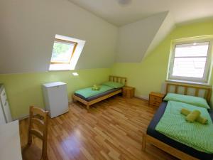 Posteľ alebo postele v izbe v ubytovaní Apartments in Grüner Umgebung