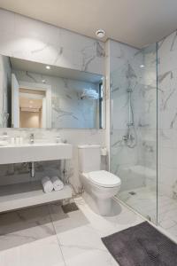 Vannituba majutusasutuses The Code Residence - ذا كود ريزيدنس