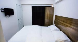 Φωτογραφία από το άλμπουμ του Smyrna Homes & Suits σε Konak +25 φωτογραφίες