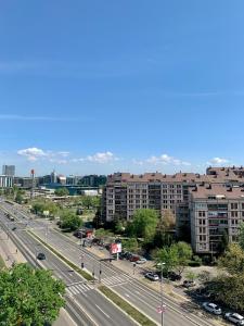 Γενική άποψη της πόλης Novi Beograd ή θέα της πόλης από  αυτό το διαμέρισμα