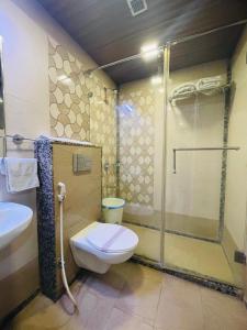Koupelna v ubytování Hotel Kc Inn Ajmer + 37 fotografií