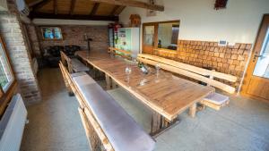 Εστιατόριο ή άλλο μέρος για φαγητό στο Villa, Vikendica - Sunny Hill - jacuzzi, sauna
