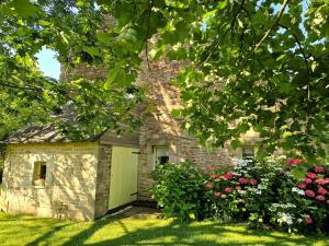 Κήπος έξω από το LONGERE DE NIVINEN