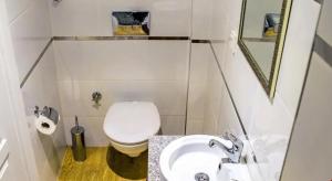 Φωτογραφία από το άλμπουμ του Smyrna Homes & Suits σε Konak