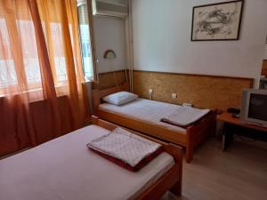 Mynd úr myndasafni af Hotel Duga í Novi Sad